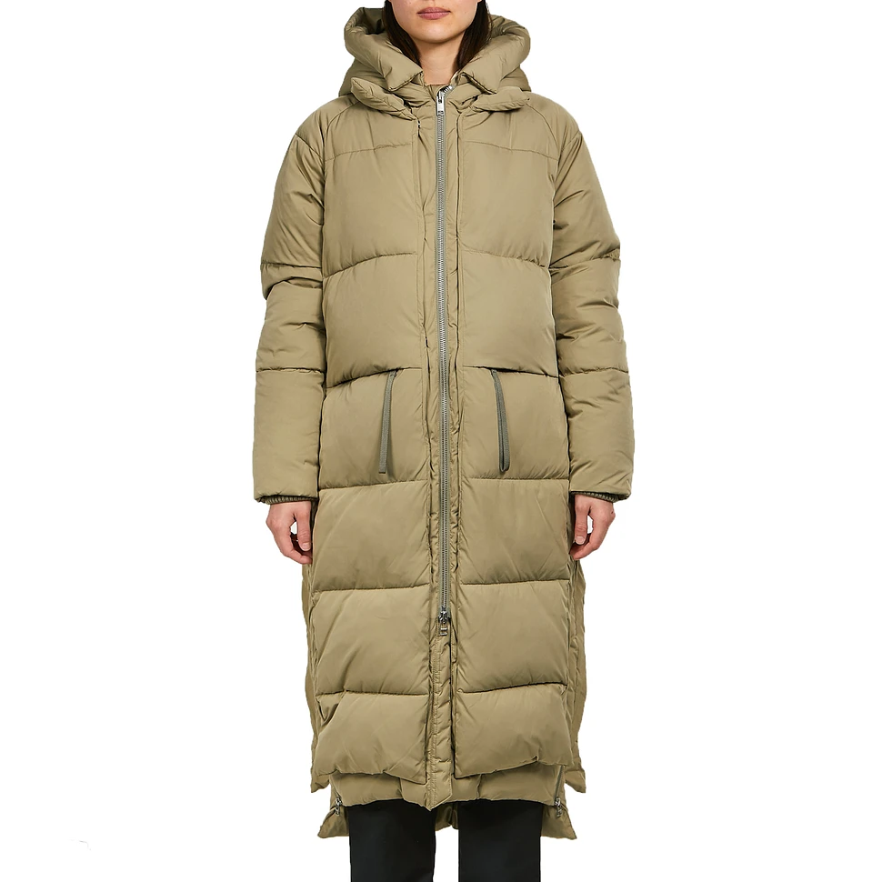 Embassy of Bricks and Logs - Lourdes Puffer Coat