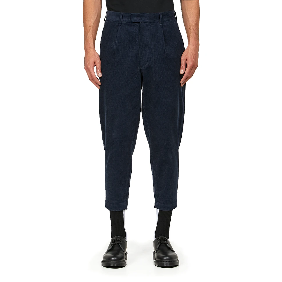 Fred Perry - Cropped Cord Trouser