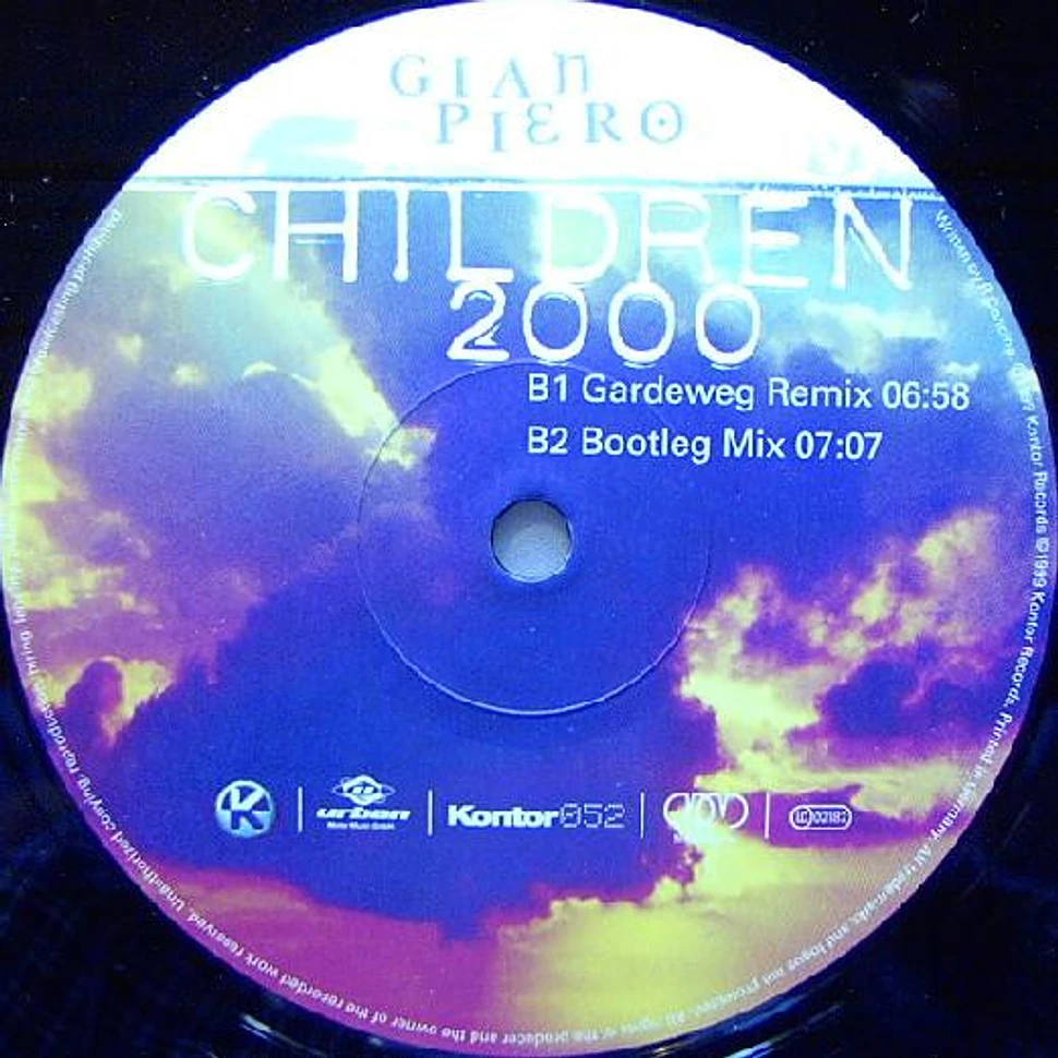 Gian Piero Consentino - Children 2000