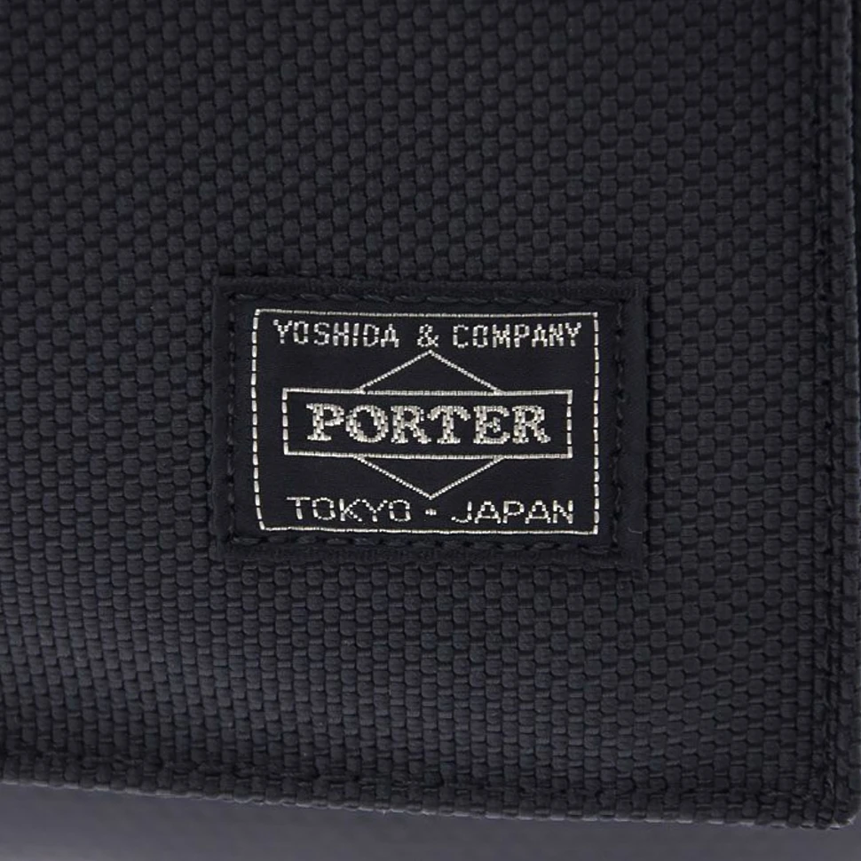 Porter-Yoshida & Co. - Heat Briefcase