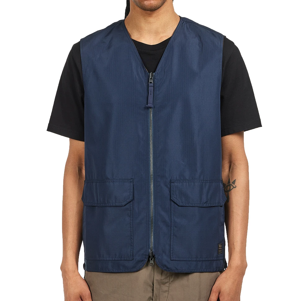 TAION - Non Down Military Reversible V Neck Vest