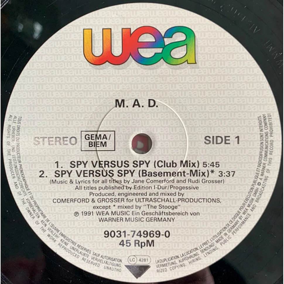 M.A.D. - Spy Versus Spy