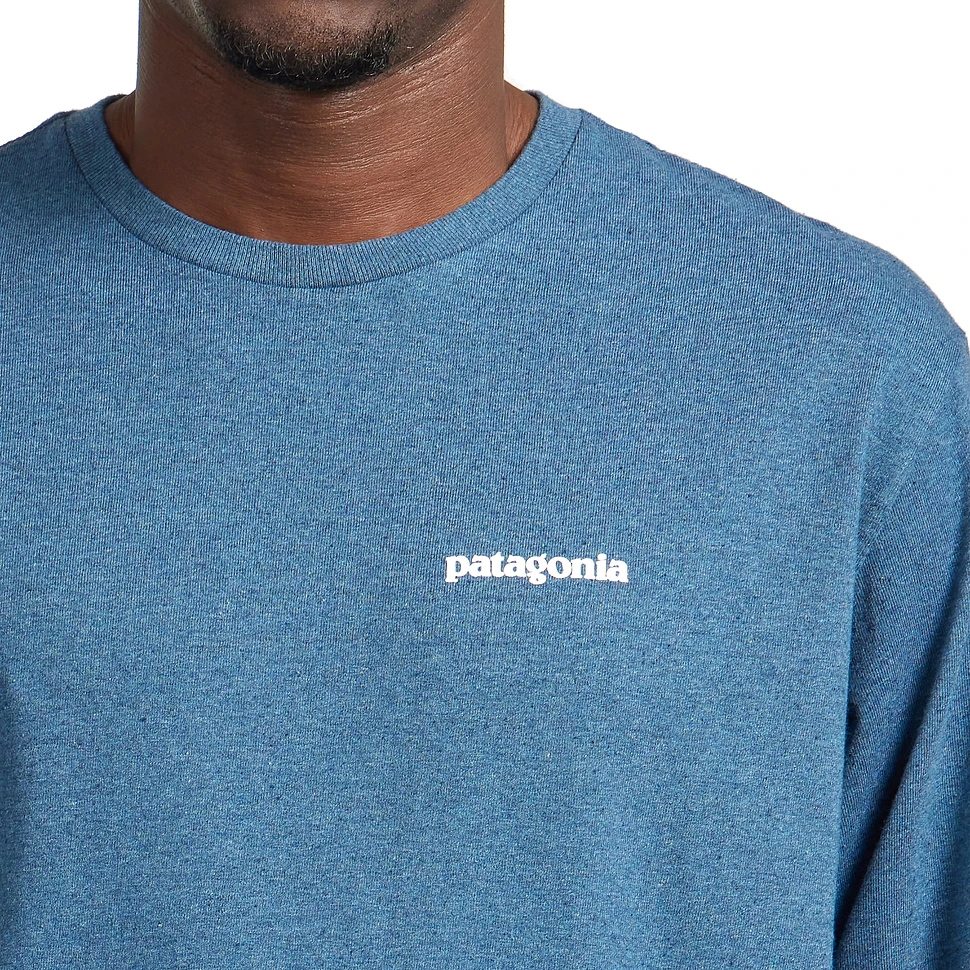 Patagonia - Long-Sleeved P-6 Logo Responsibili-Tee