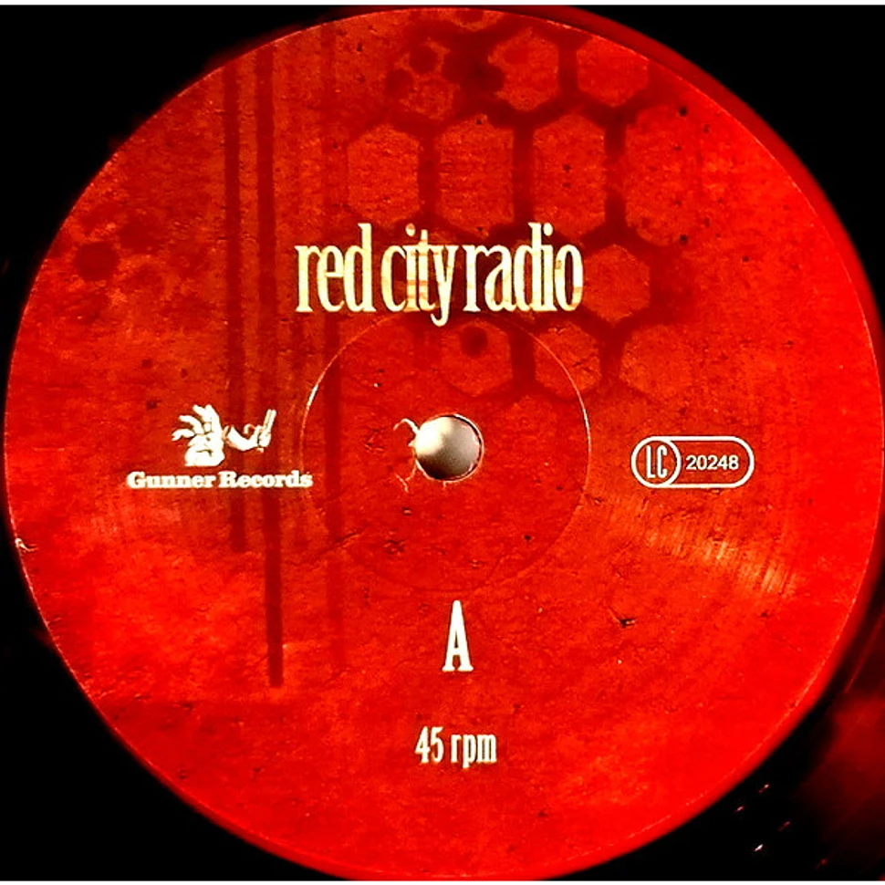 Red City Radio - To The Sons & Daughters Of Woody Guthrie