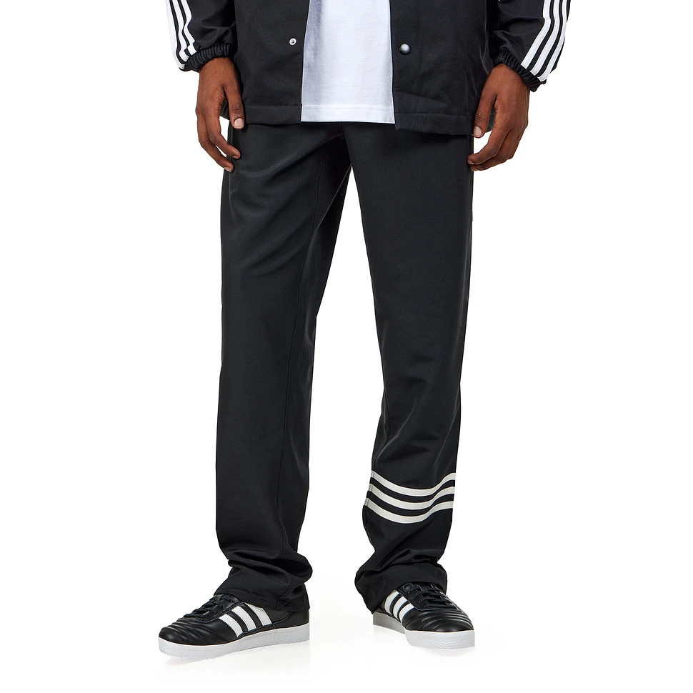 adidas - Neuclassics Woven Pants