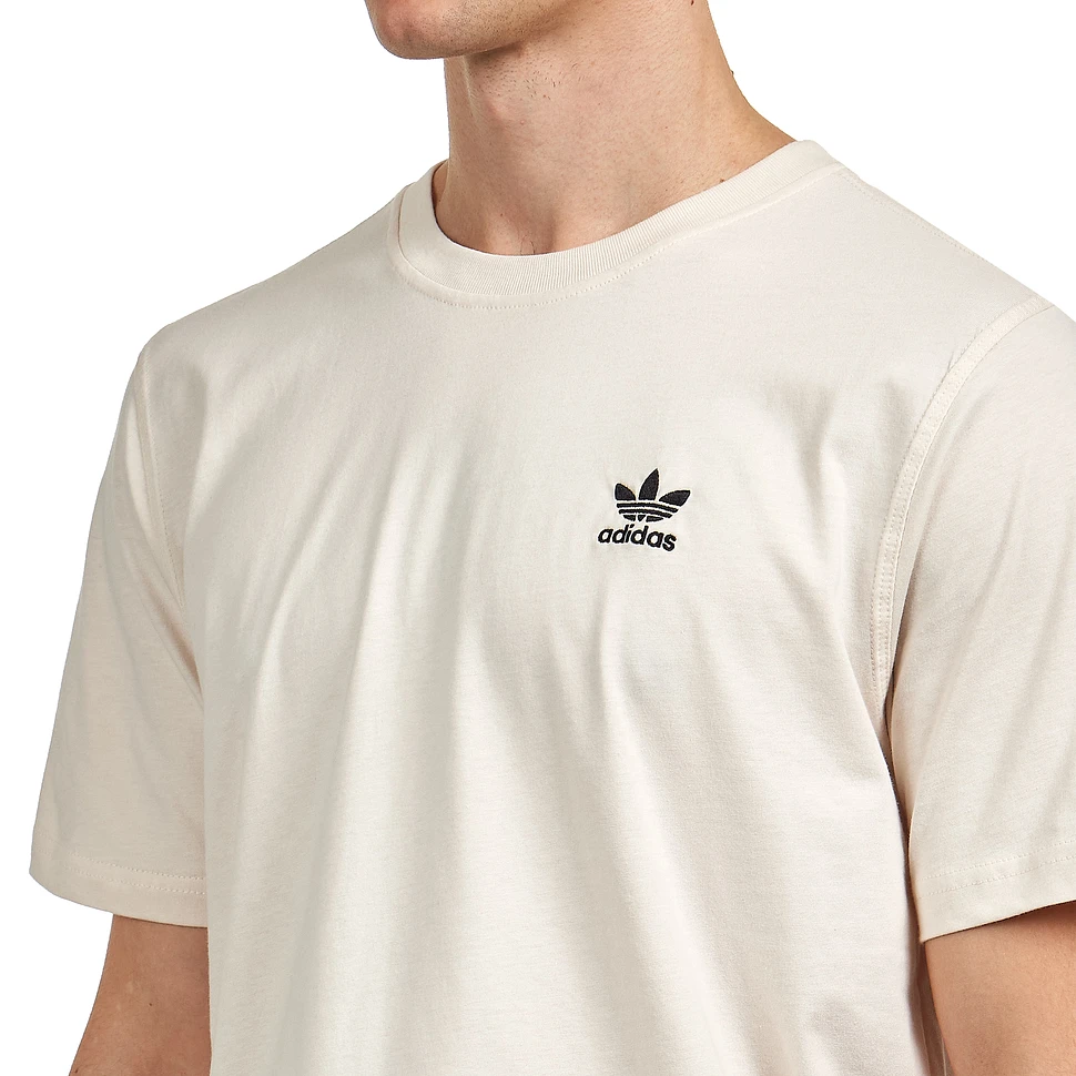 adidas - Trefoil Essentials T-Shirt