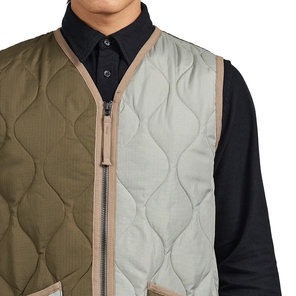 TAION - Military W-Zip V Neck Down Vest