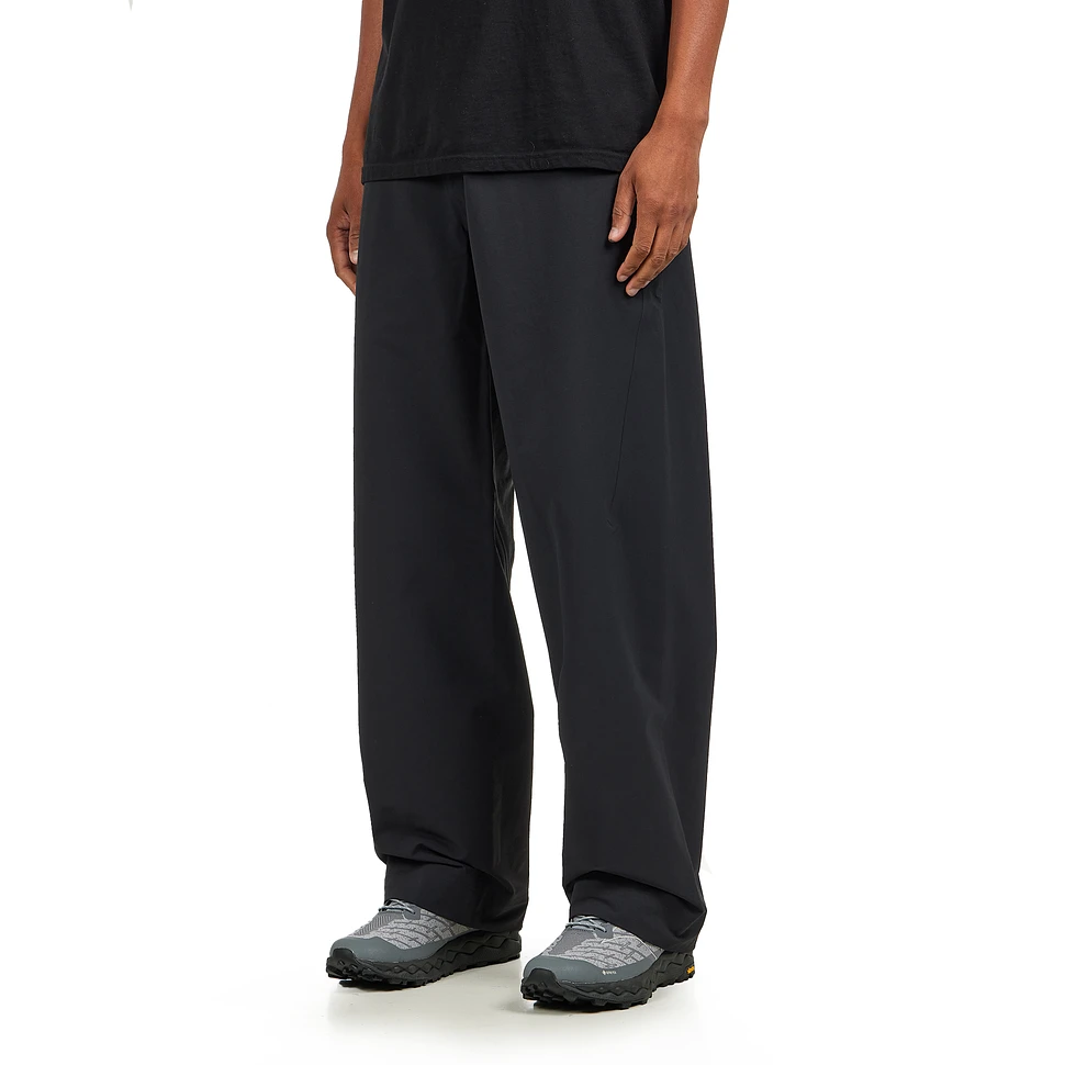 Veilance - Corbel Pant (Black) | HHV