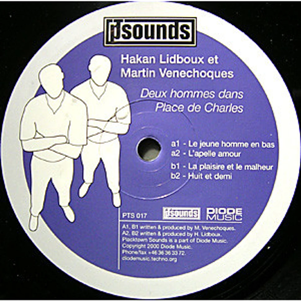 Håkan Lidbo Et Martin Venechoques - Deux Hommes Dans Place De Charles