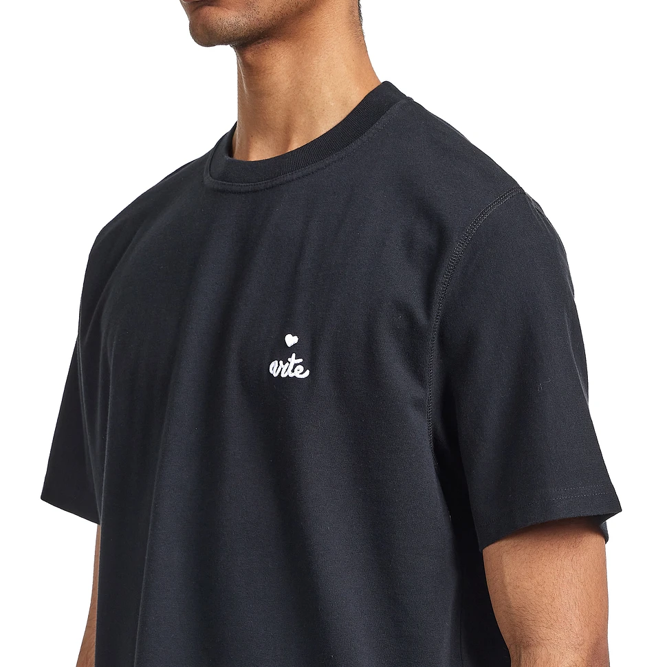 Arte Antwerp - Small Heart And Logo T-Shirt