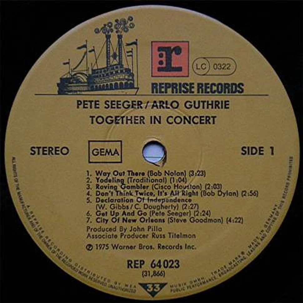 Pete Seeger & Arlo Guthrie - Pete Seeger & Arlo Guthrie Together In Concert