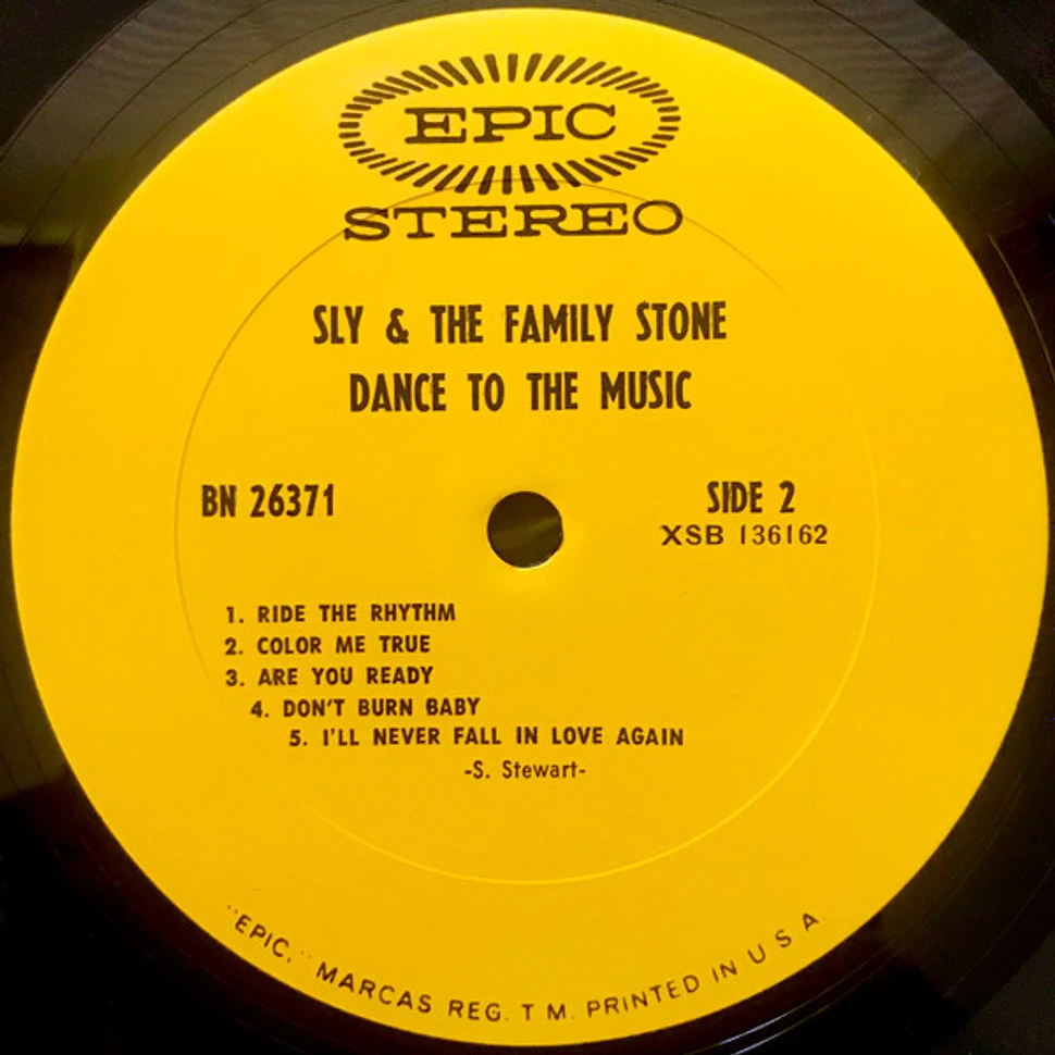 Sly & The Family Stone - Dance To The Music