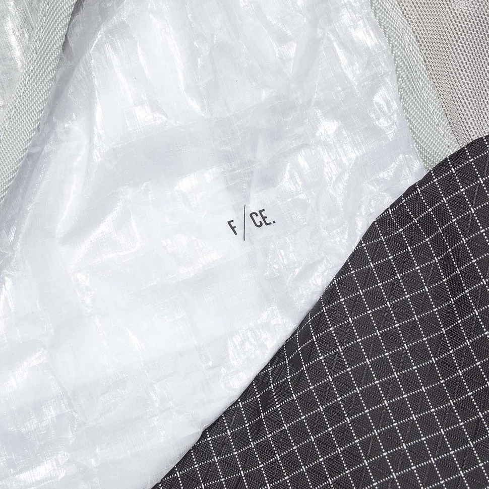 F/CE - 2Way Shoulder Tote with Dyneema