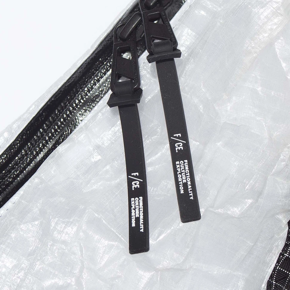 F/CE - 2Way Shoulder Tote with Dyneema