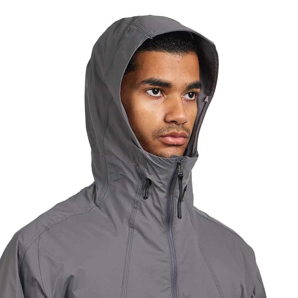 Goldwin 0 - Parachute Seed Jacket