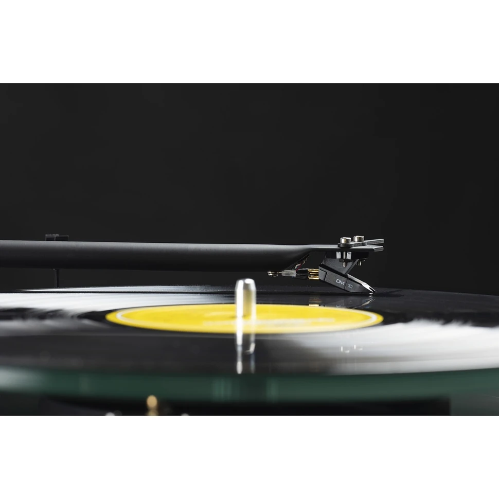 Pro-Ject - T1 EVO BT (Ortofon OM10)