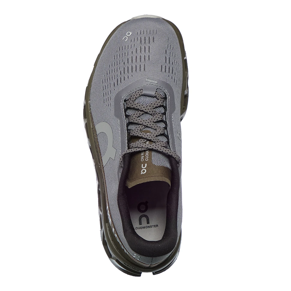 On x Pleasures & The Loop - Cloudmonster 2