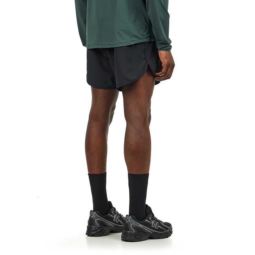 District Vision - 5in Training Shorts