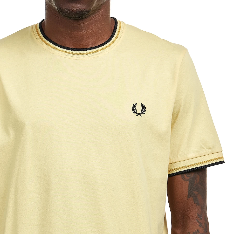 Fred Perry - Twin Tipped T-Shirt