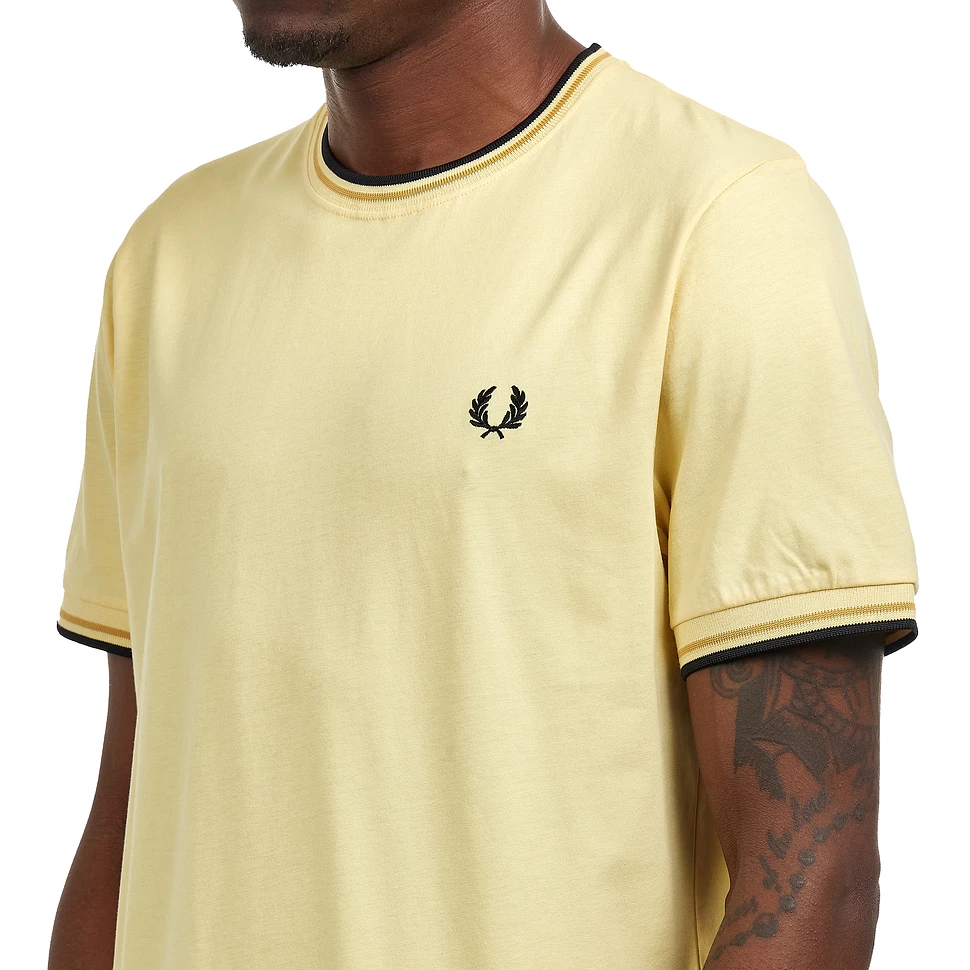 Fred Perry - Twin Tipped T-Shirt