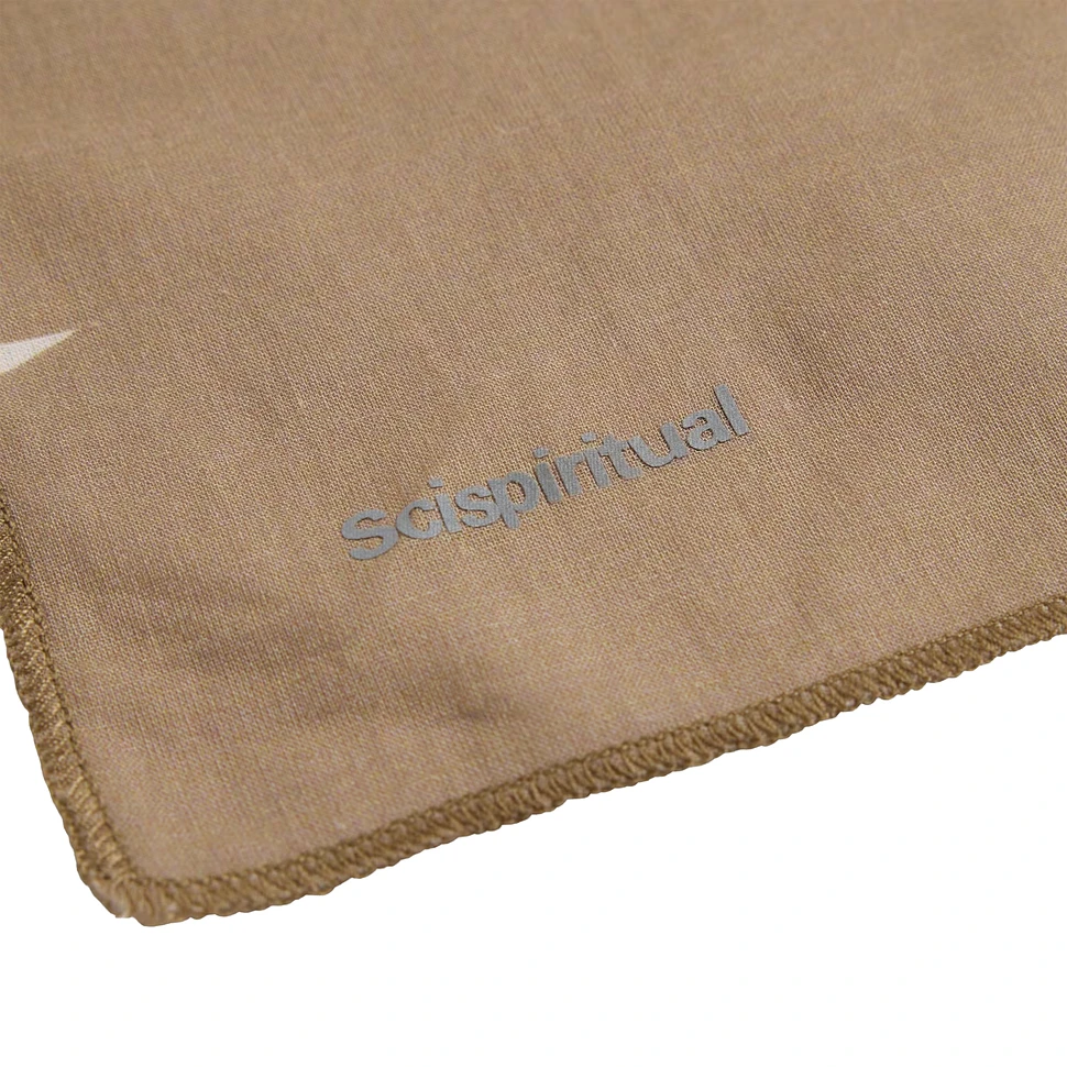 에르마노스 쿠모리 반다나 알루미나 블랑 카고 리플렉티브 실버 | 아디다스 | 페칭 FETCHING