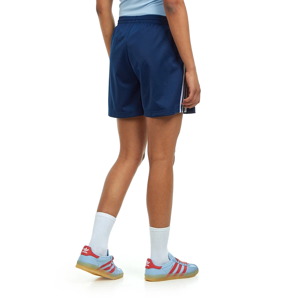 adidas - Firebird Shorts