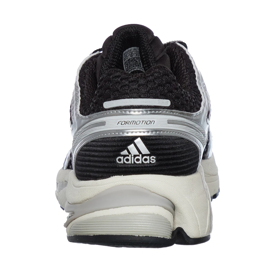 adidas - Adistar Control 5