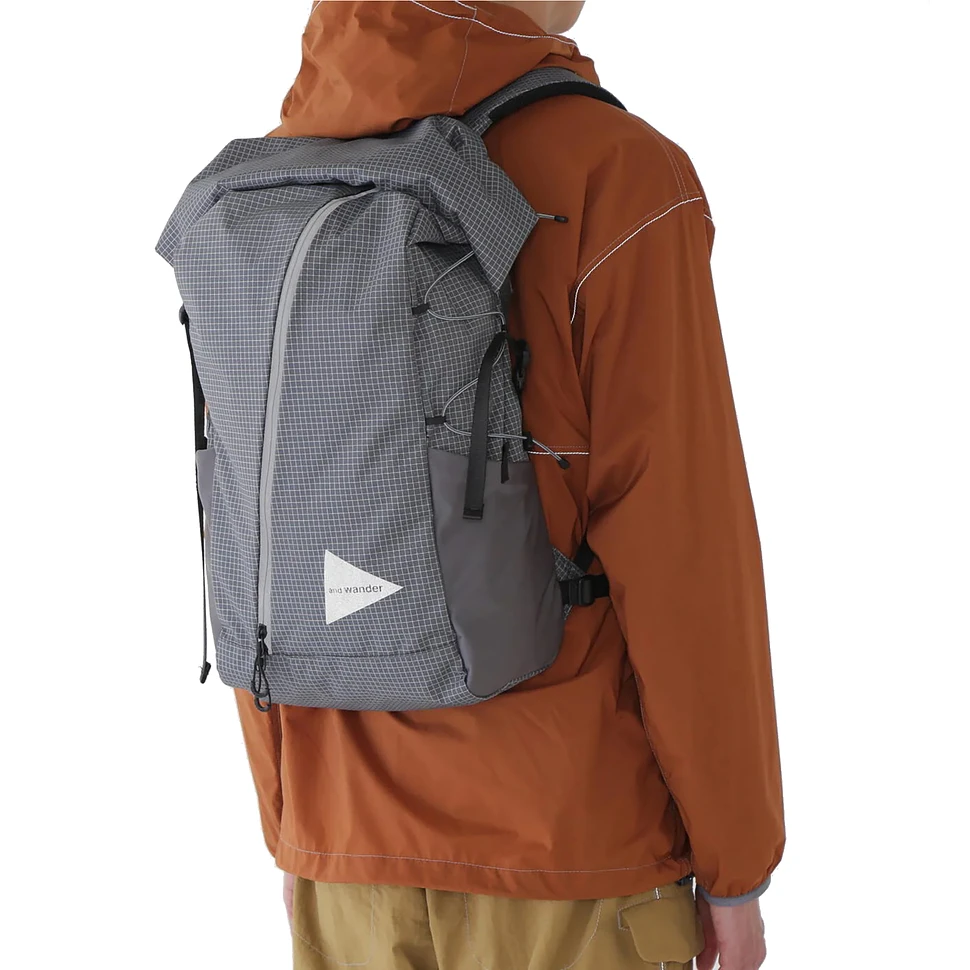 and wander - Ocean Rip 25L Backpack (Gray) | HHV