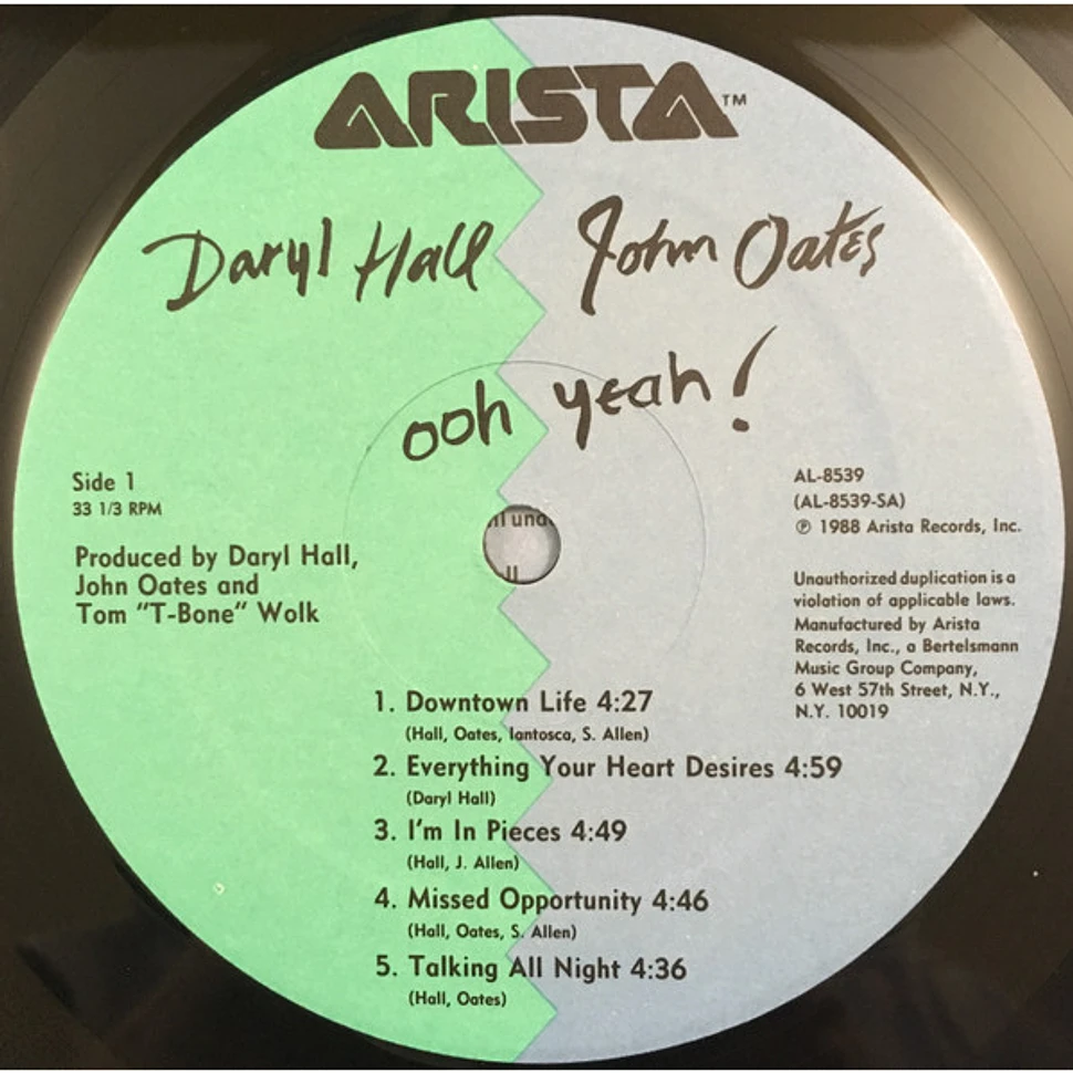 Daryl Hall & John Oates - Ooh Yeah!