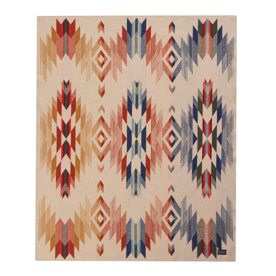 Pendleton - Contemporary Napped Throw