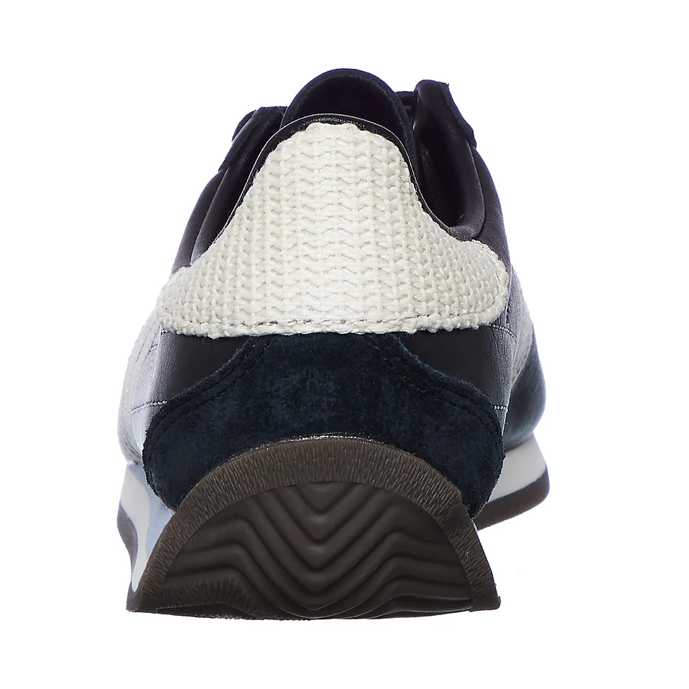 adidas - Country OG W