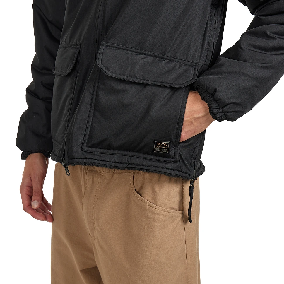 TAION - Non Down Military Reversible Boa Hi Neck Jacket