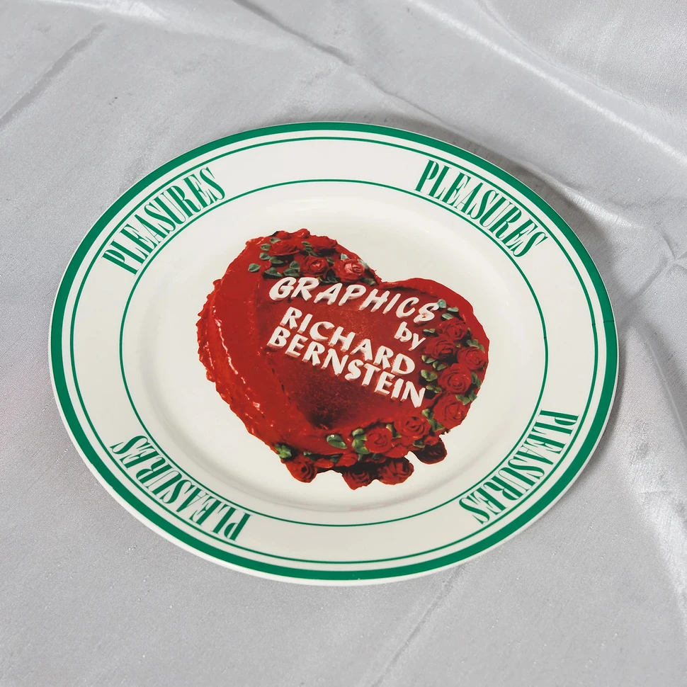 PLEASURES - Cake Plate