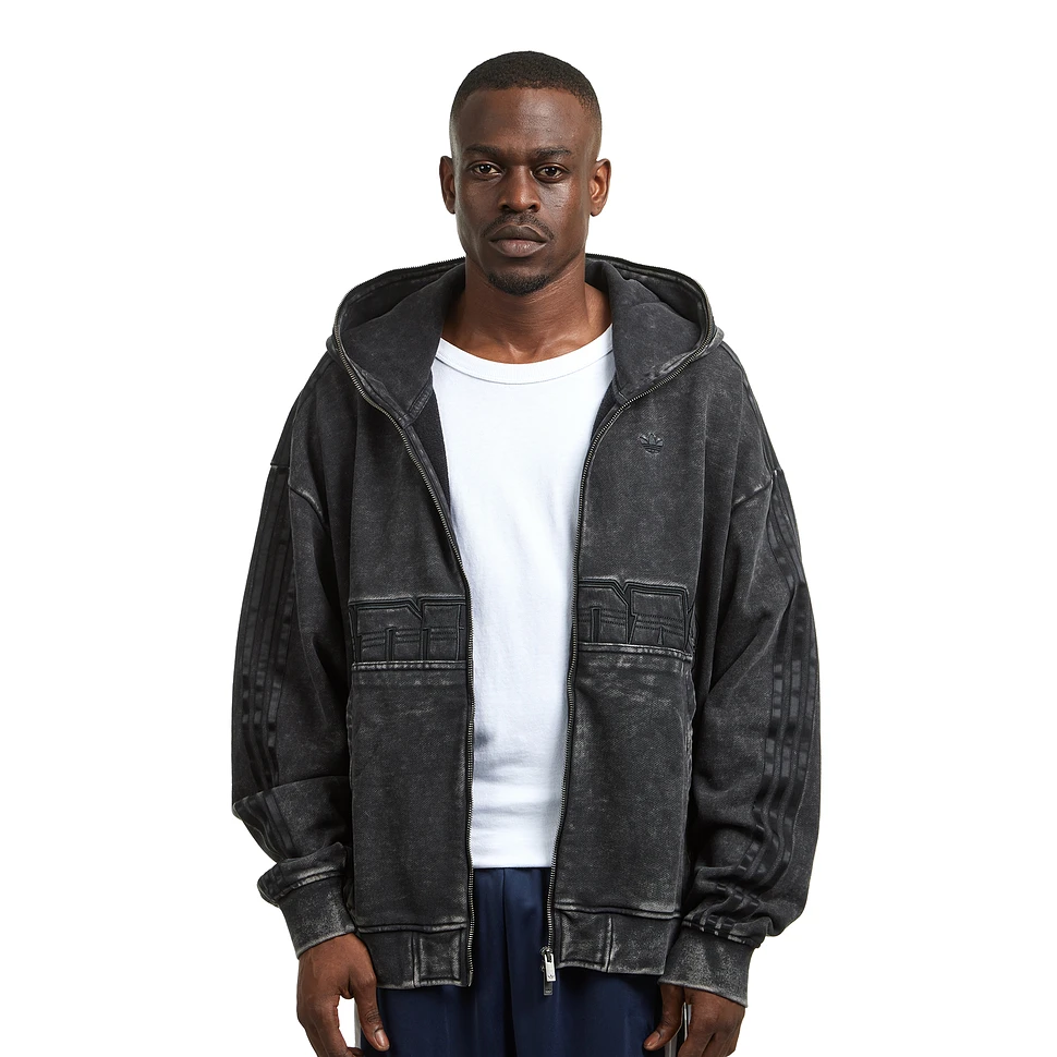 아디레니움 시즌 3 그래픽 후드티 JZ5638 | 아디다스 | 페칭 FETCHING