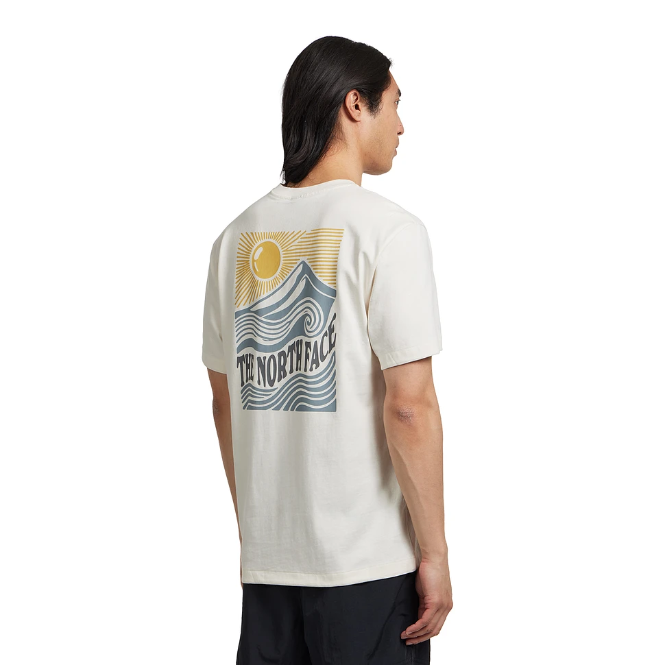 The North Face - Mountain Escape RX SS T-Shirt