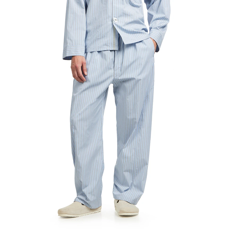 Goldwin 0 - Retroreflective Striped Pants (Chill Saxe) | HHV