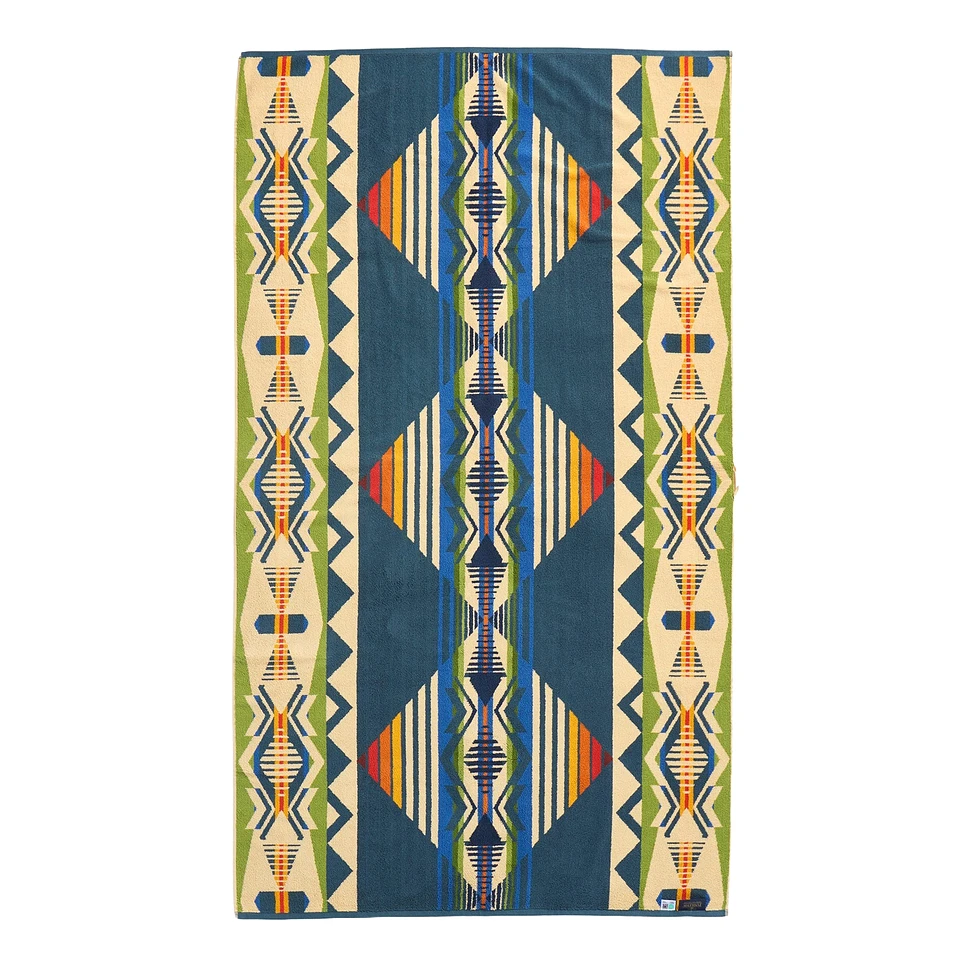 Pendleton - Oversized Jacquard Spa Towel