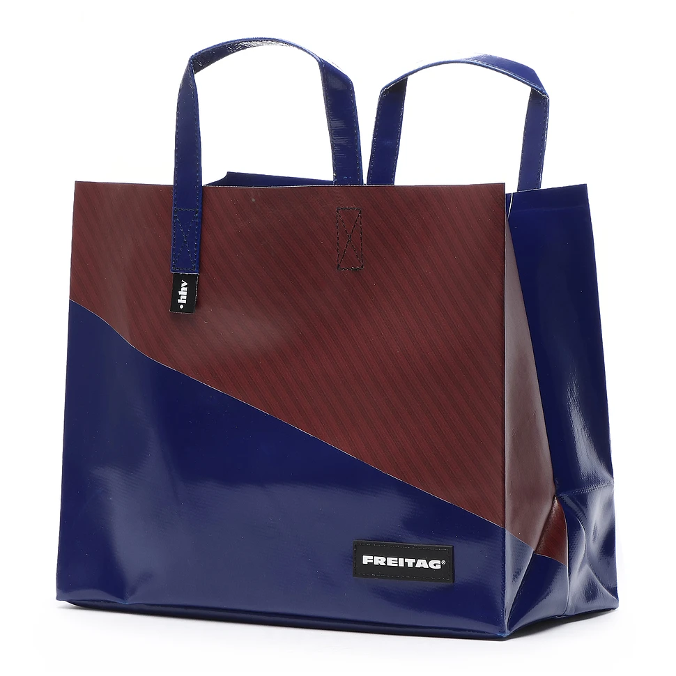FREITAG F704 CAKEBAG フライターグ ケーキ .HHV 限定！ We're happy to present our collaboration with FREITAG: a limited