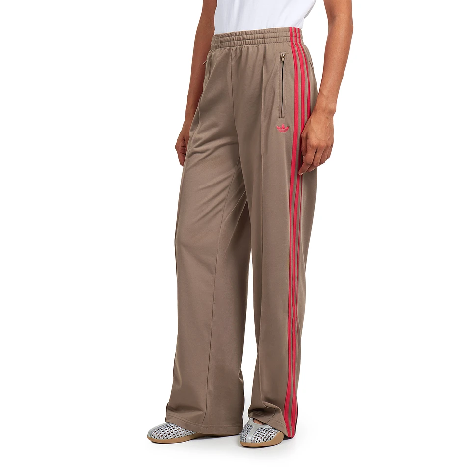 Firebird Loose Tracksuit Pants
