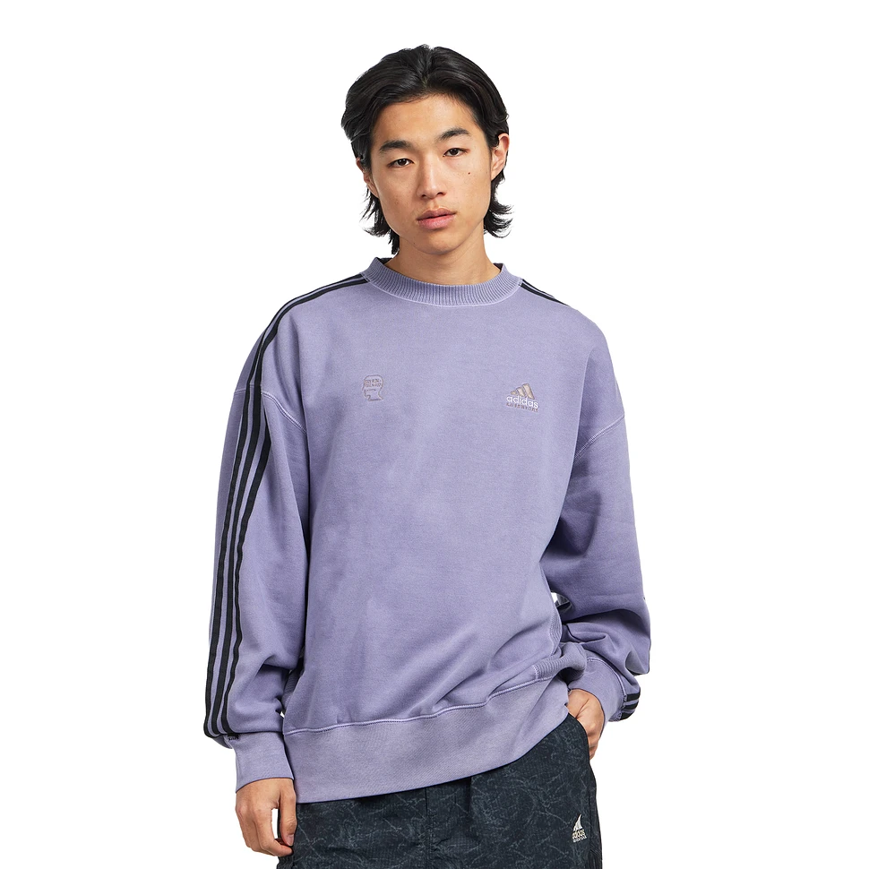 Crewneck