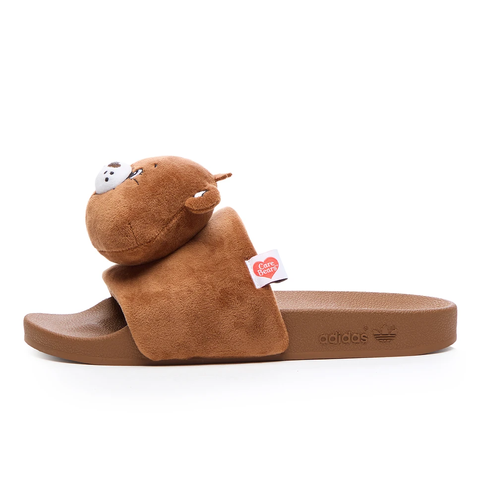Adilette Slides